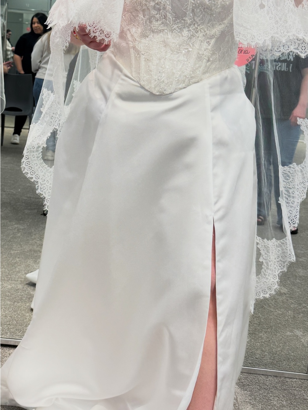 Wedding Dress - Picture 6 of 6